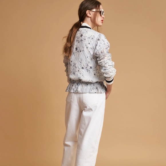 Chelsea And Walker Tamara Silk Bomber Jacket Gathered Sleeves White Blue Print - Picture 3 of 16